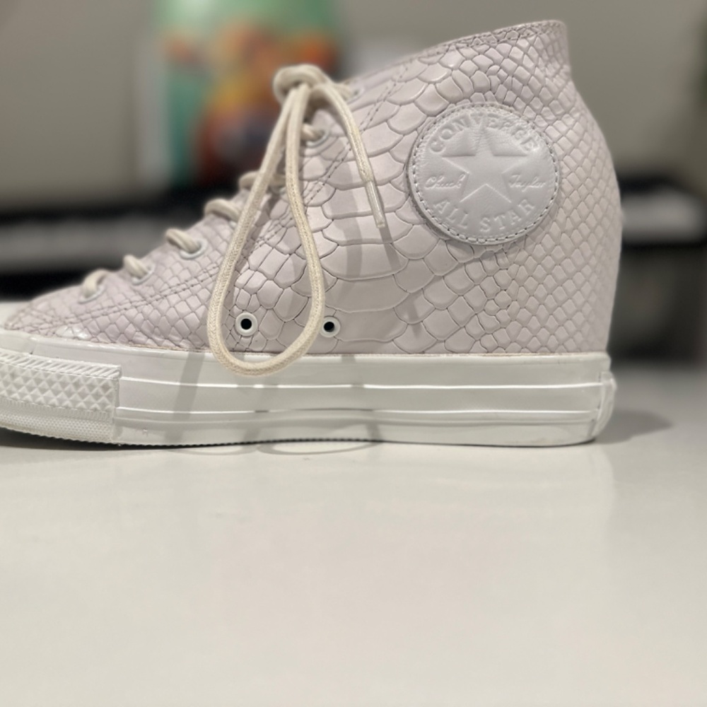 Converse Chuck Taylor Lux Mid Hidden Wedge White Python Leather Women's 8